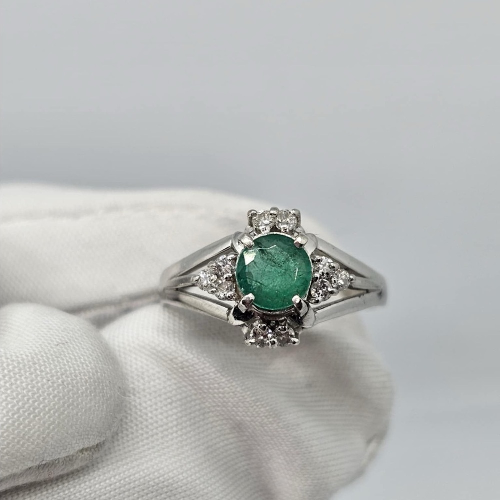 Emerald Diamond Platinum Ring